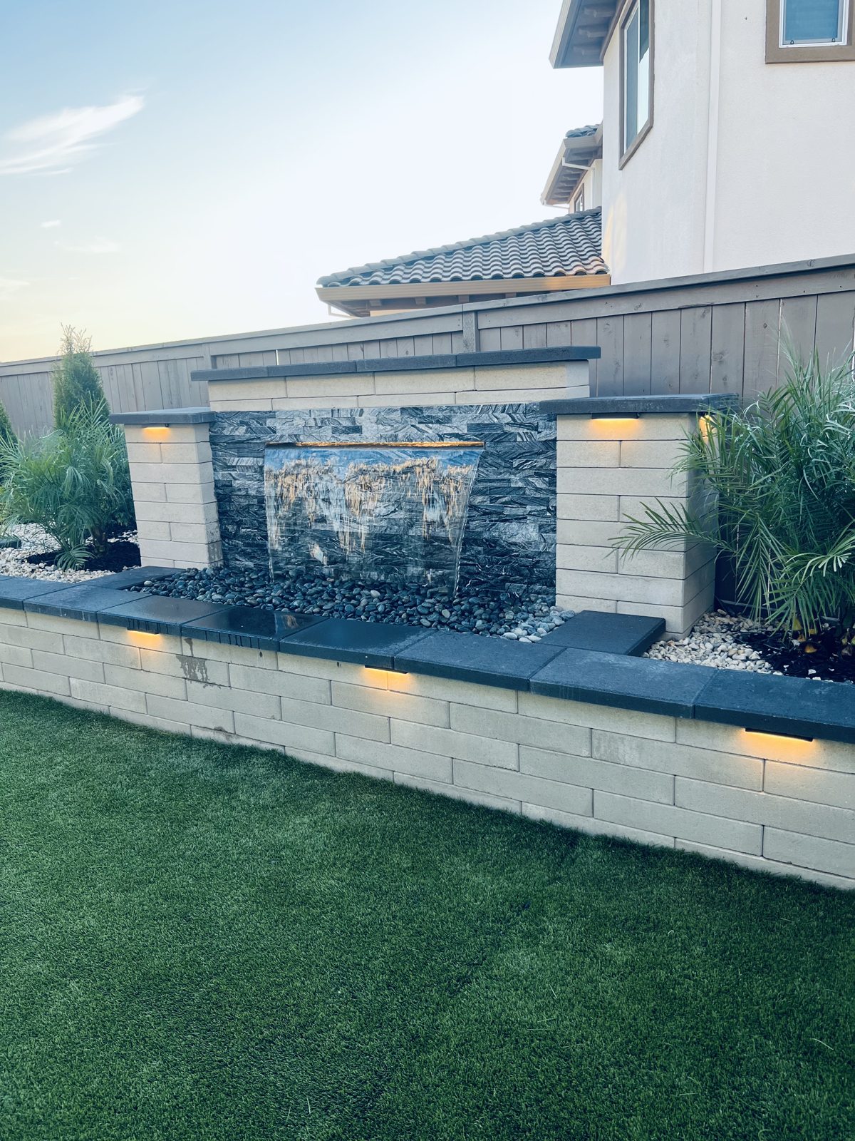 Outdoor water feature